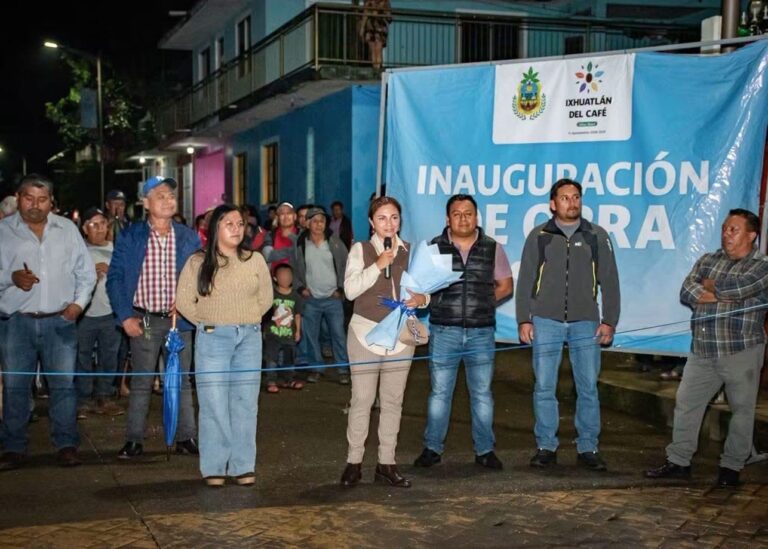 Inauguran nuevo alumbrado en Presidio
