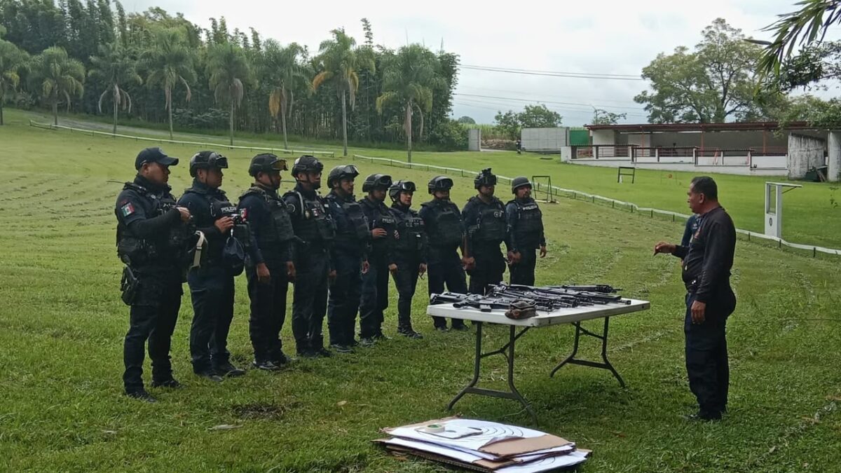 Ixtaczoquitlán impulsa capacitación policial para mayor seguridad