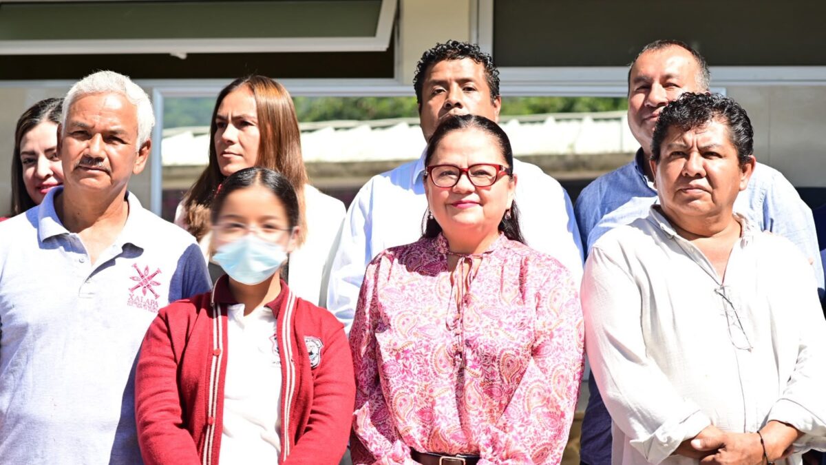 Mejoran instalaciones educativas en San Antonio Paso del Toro