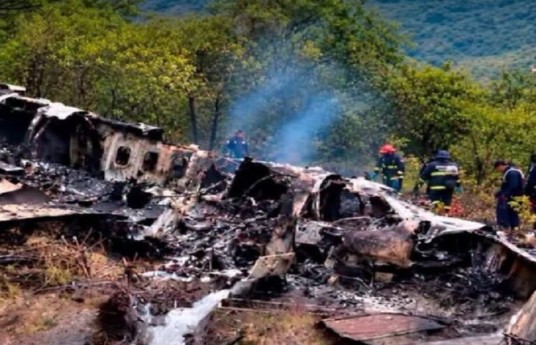 Mueren dos en accidente aéreo en Ixtlán del Río