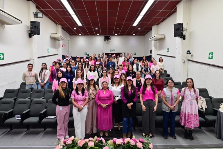 OPLE Veracruz promueve prevención del cáncer de mama
