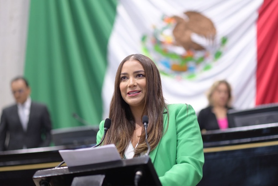 Proponen atención digna para mujeres en embarazo y parto
