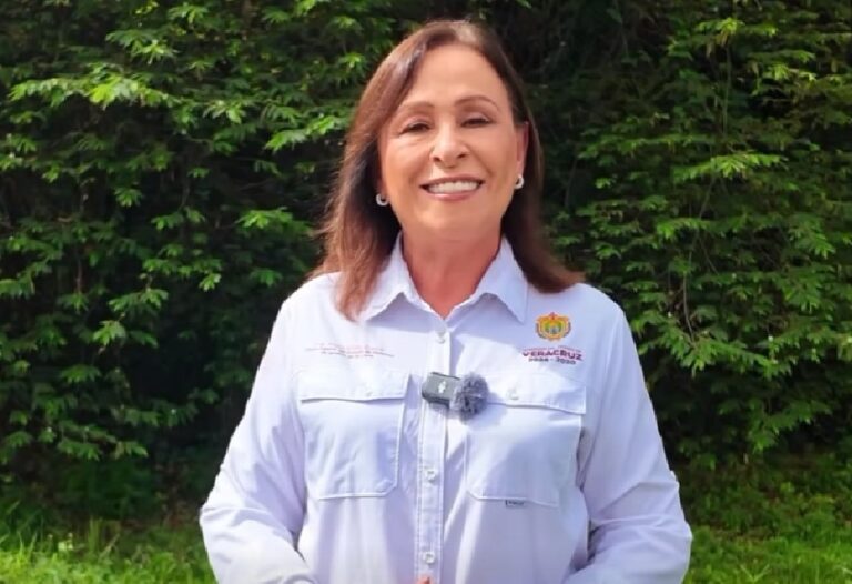 Rocío Nahle llama a donar para el CRIT en Minatitlán