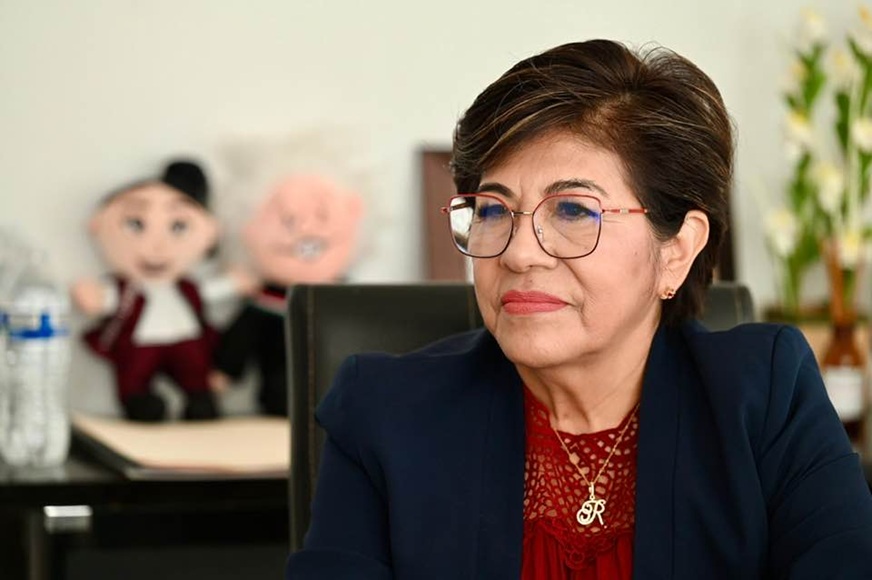 Rosa María Hernández se posiciona para la sucesión gubernamental