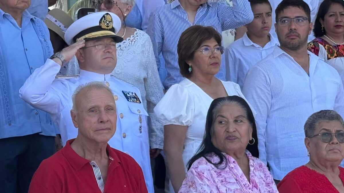 Rosa María resalta la conexión de Veracruz con la Armada de México