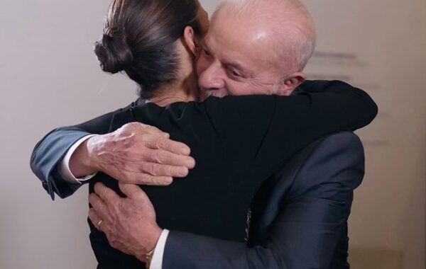 Sheinbaum celebra victoria de Lula en Brasil