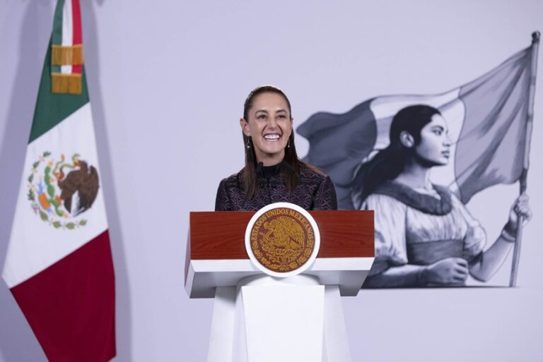 Sheinbaum destaca avances en atención a mujeres mexicanas