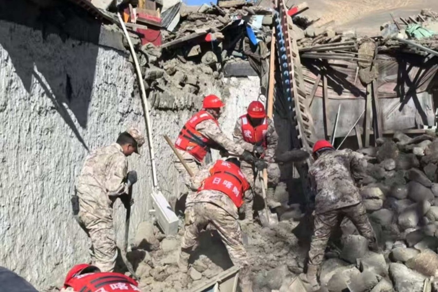 Terremoto en Tíbet deja 16 muertos y 12 mil evacuados