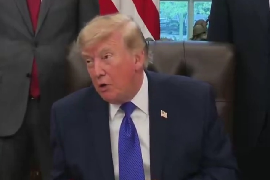 Trump sugiere vínculo de Irán en ataque a vuelo de Flydubai