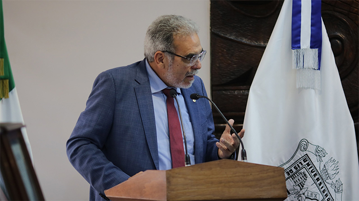 UV y UNRC firman convenios para fortalecer educación pública